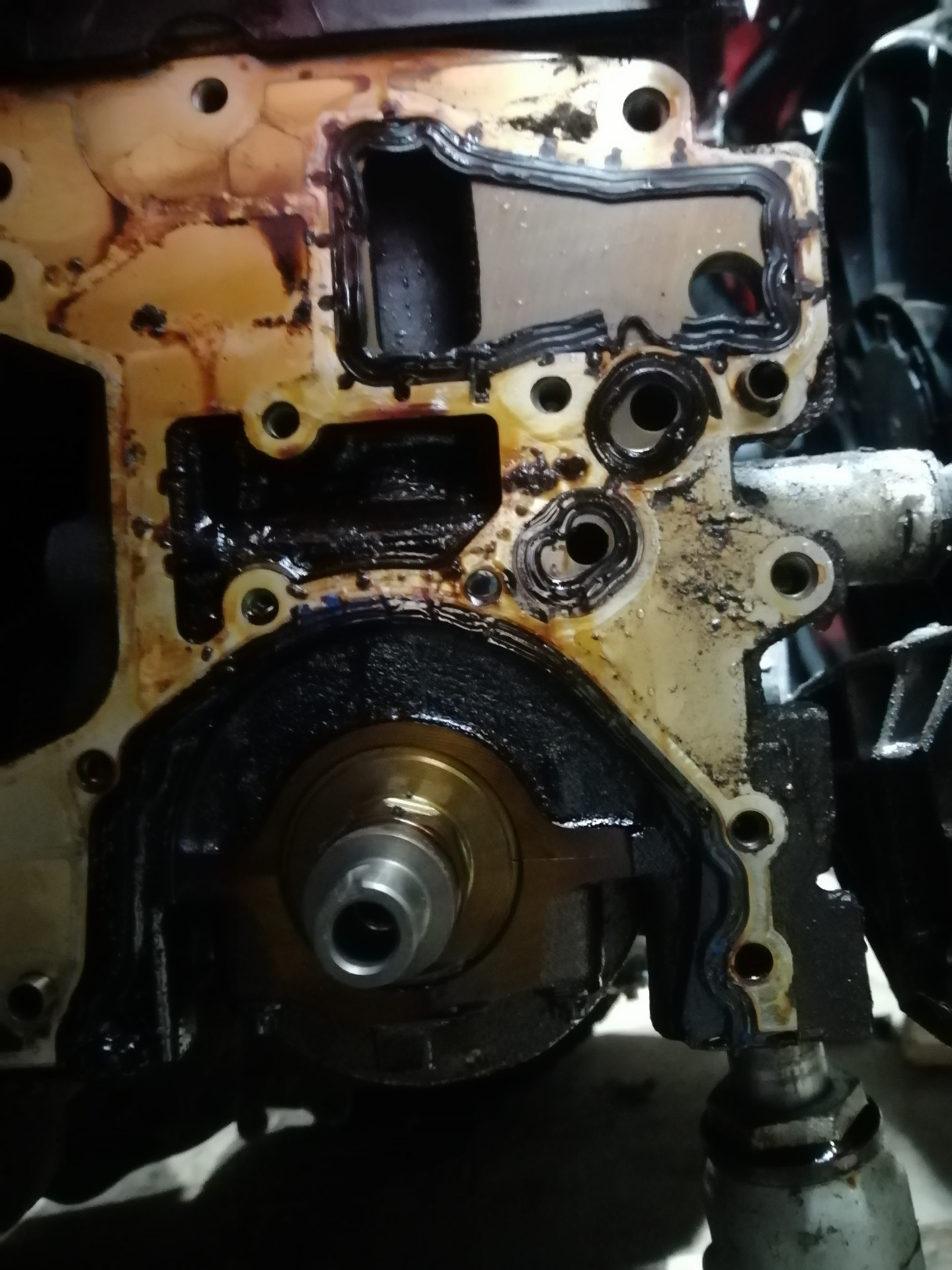 Замена прокладок, устранение течи — Opel Mokka (1G), 1,8 л, 2015 года ...