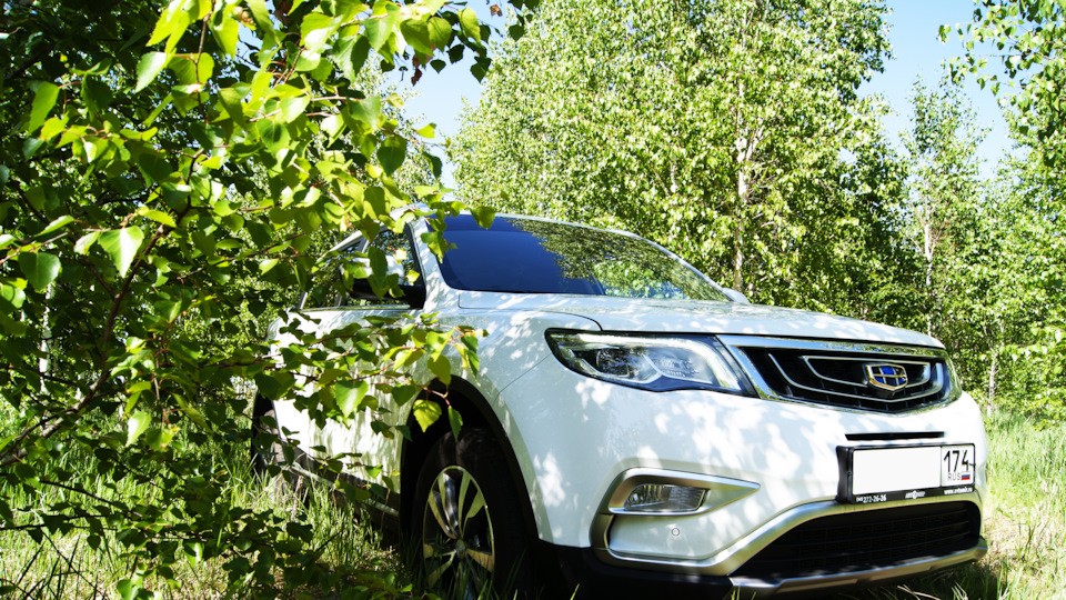 Джили атлас симферополь. IGO Geely Atlas. Джили клуб. Geely Atlas 2024. Джили атлас после аварии