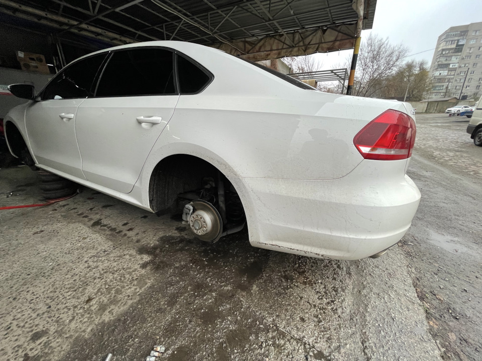 Переобулся на зиму — Volkswagen Passat (US) (1G), 2,5 л, 2012 года ...