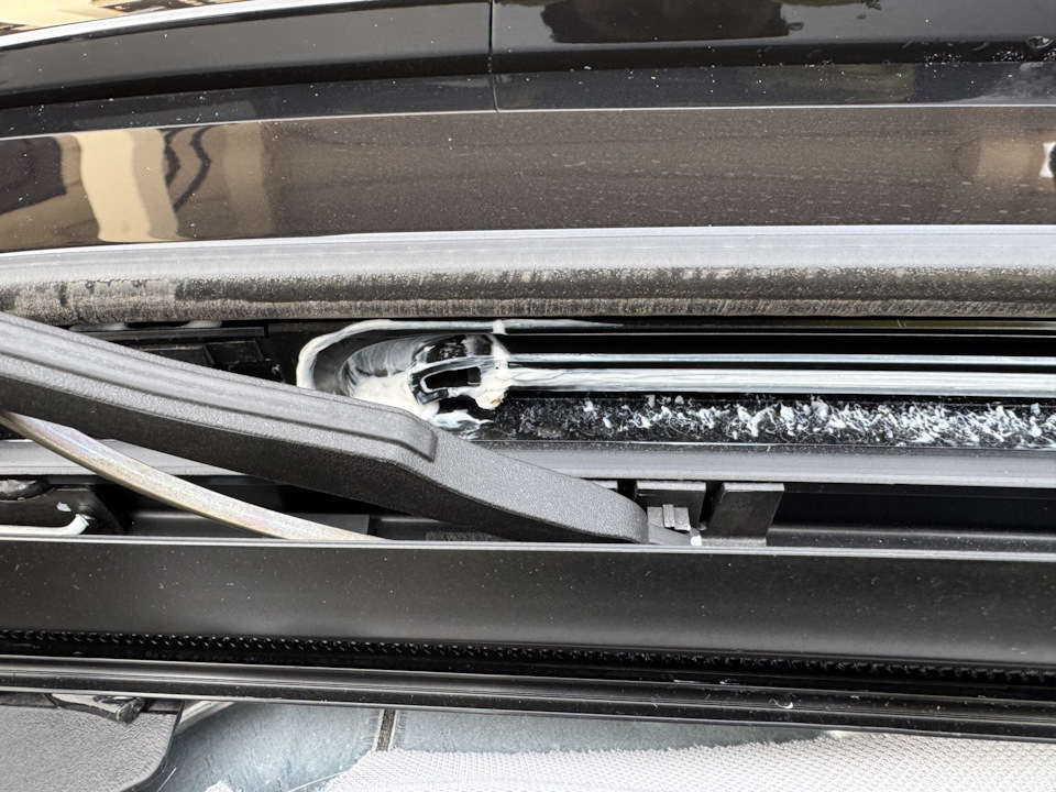 Фото в бортжурнале Geely Atlas (2G)
