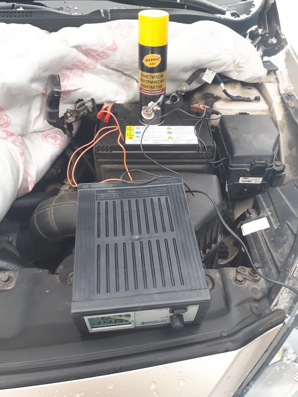 Заряжаем аккумулятор перед началом зимы. — Hyundai Solaris, 1,6 л, 2013 ...