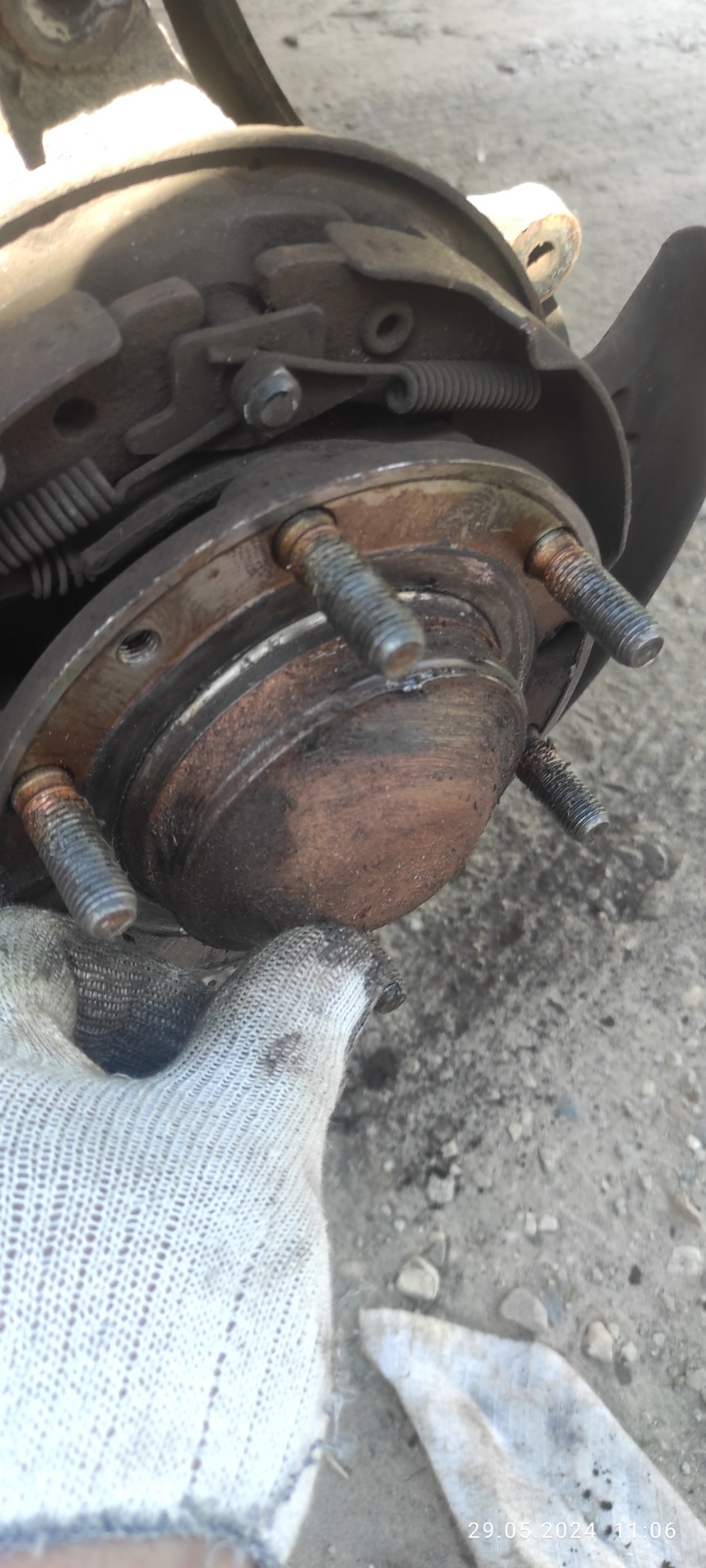 Задние ступицы — KIA Carnival (2G), 2,9 л, 2008 года | своими руками ...