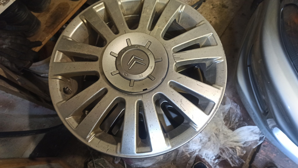 литые диски р16 — Citroen C5 (1G), 1,6 л, 2004 года | колёсные диски ...