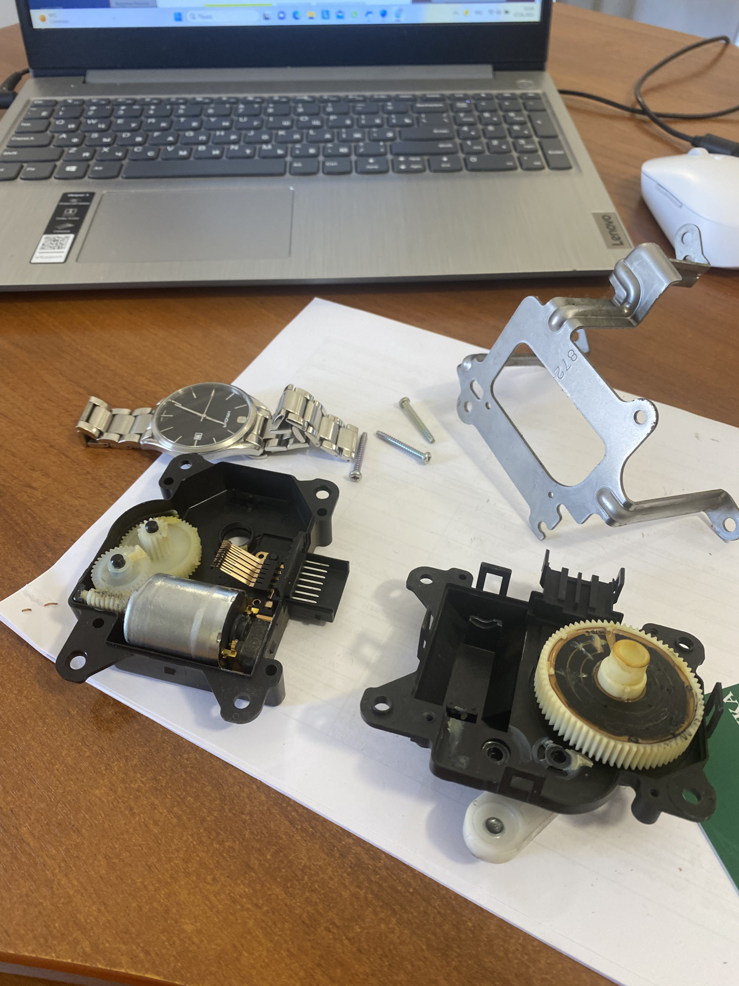 Отлетел второй сервопривод печки. — Subaru Legacy (BL/BP), 2 л, 2007 ...