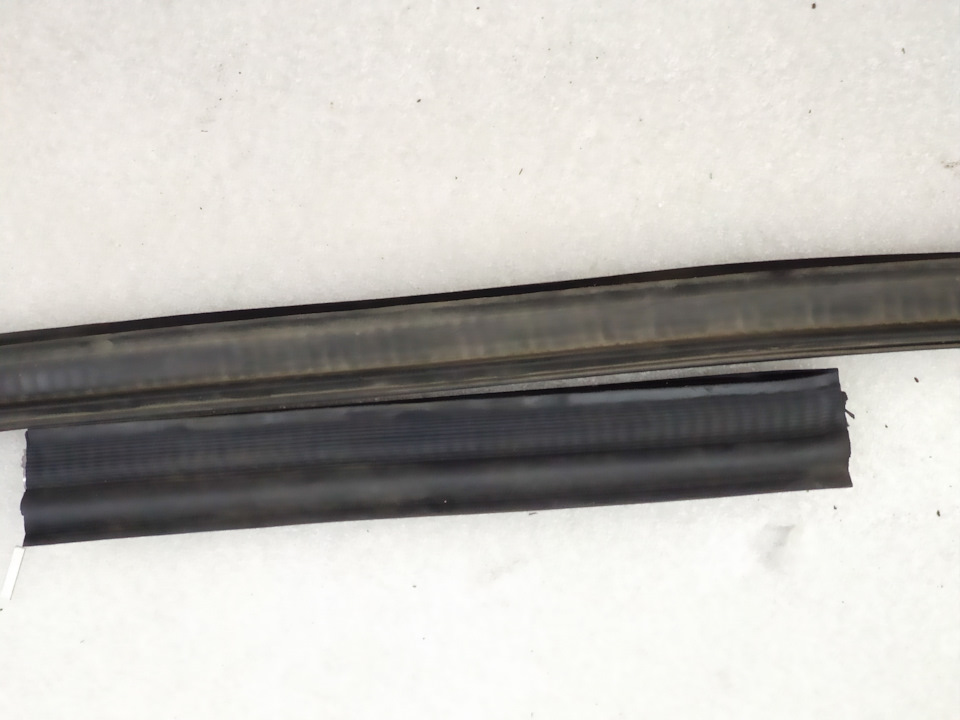 Уплотнитель пятой двери ховер н5 артикул. Уплотнитель двери ховер н5. Уплотнитель багажника hover h5. Уплотнительная резинка p type автомобильный. Уплотнитель 5 двери great wall safe.