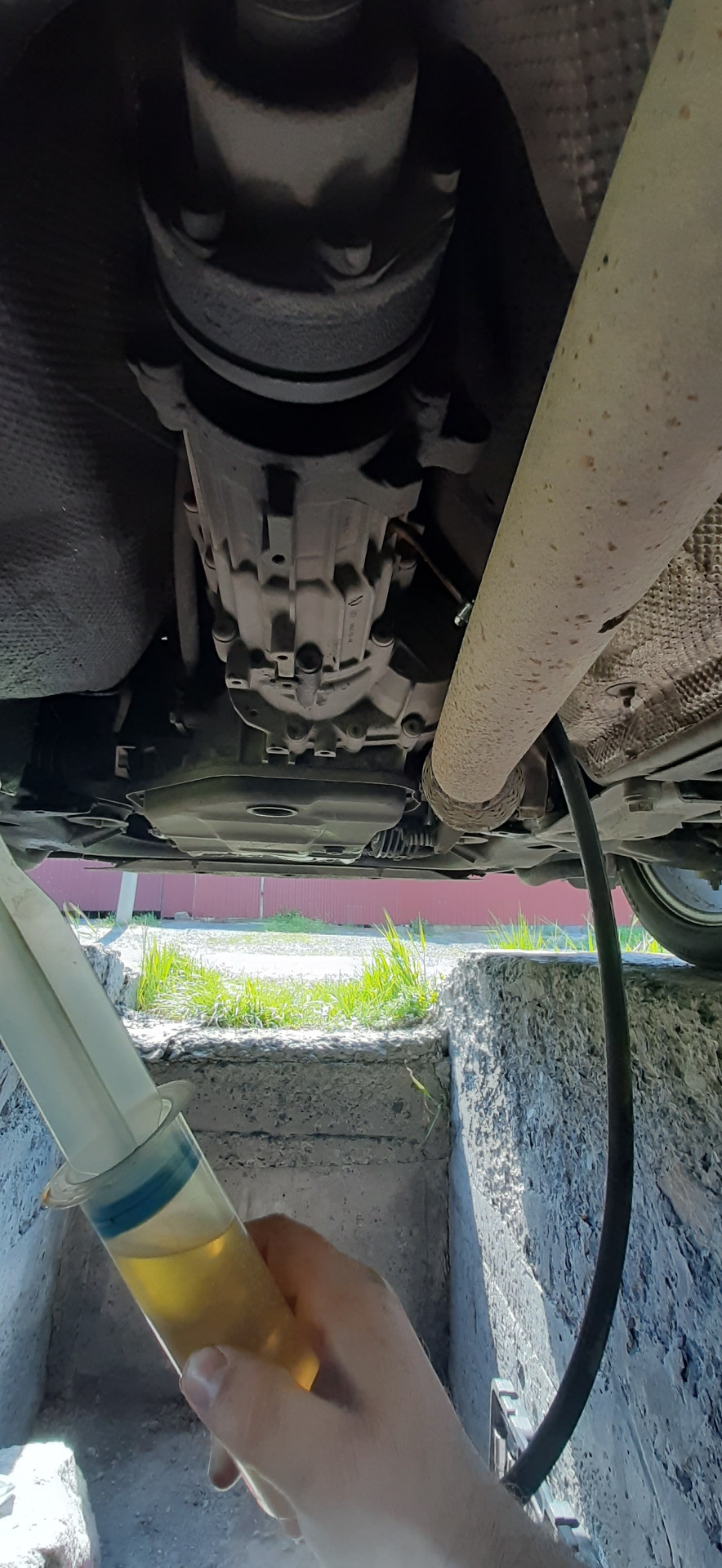 Замена масла в торсен ауди — Audi A4 (B6), 1,8 л, 2002 года | плановое ...