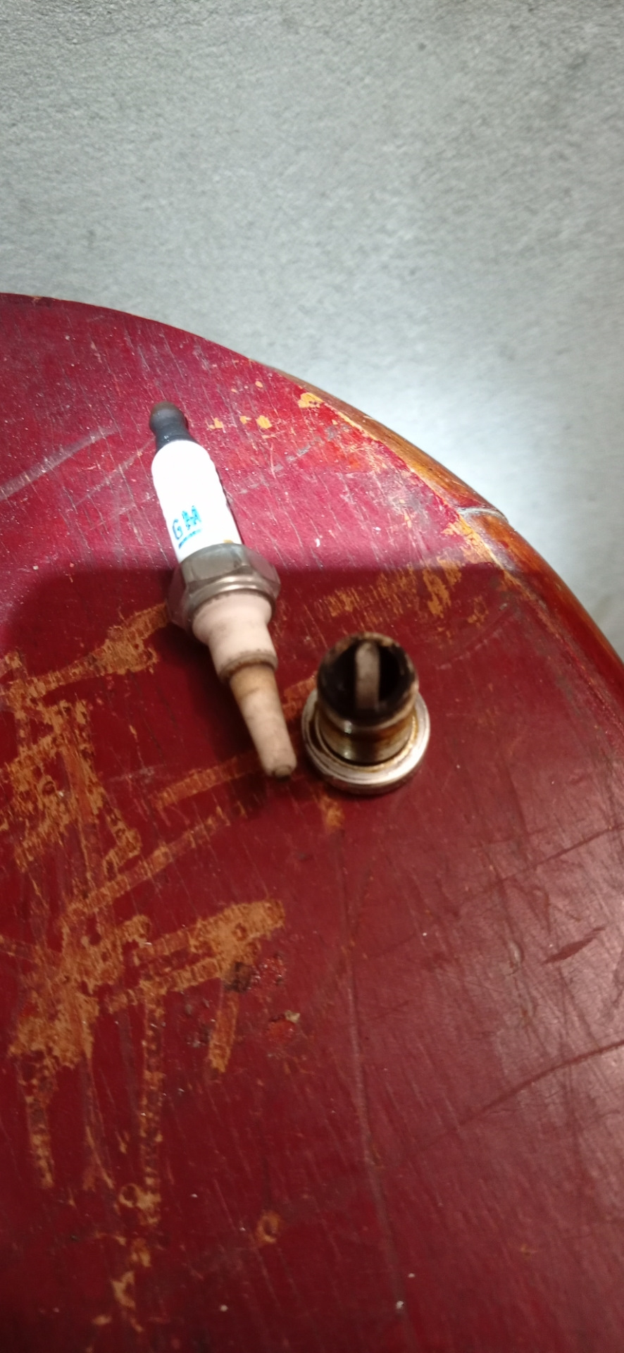 Как сначала приуныть, а потом приободриться! (Обломилась свеча ...