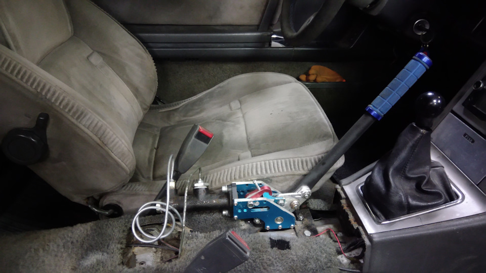 Кастом гидроручник на промах! — Mazda 929 II, 2 л, 1985 года | тюнинг ...