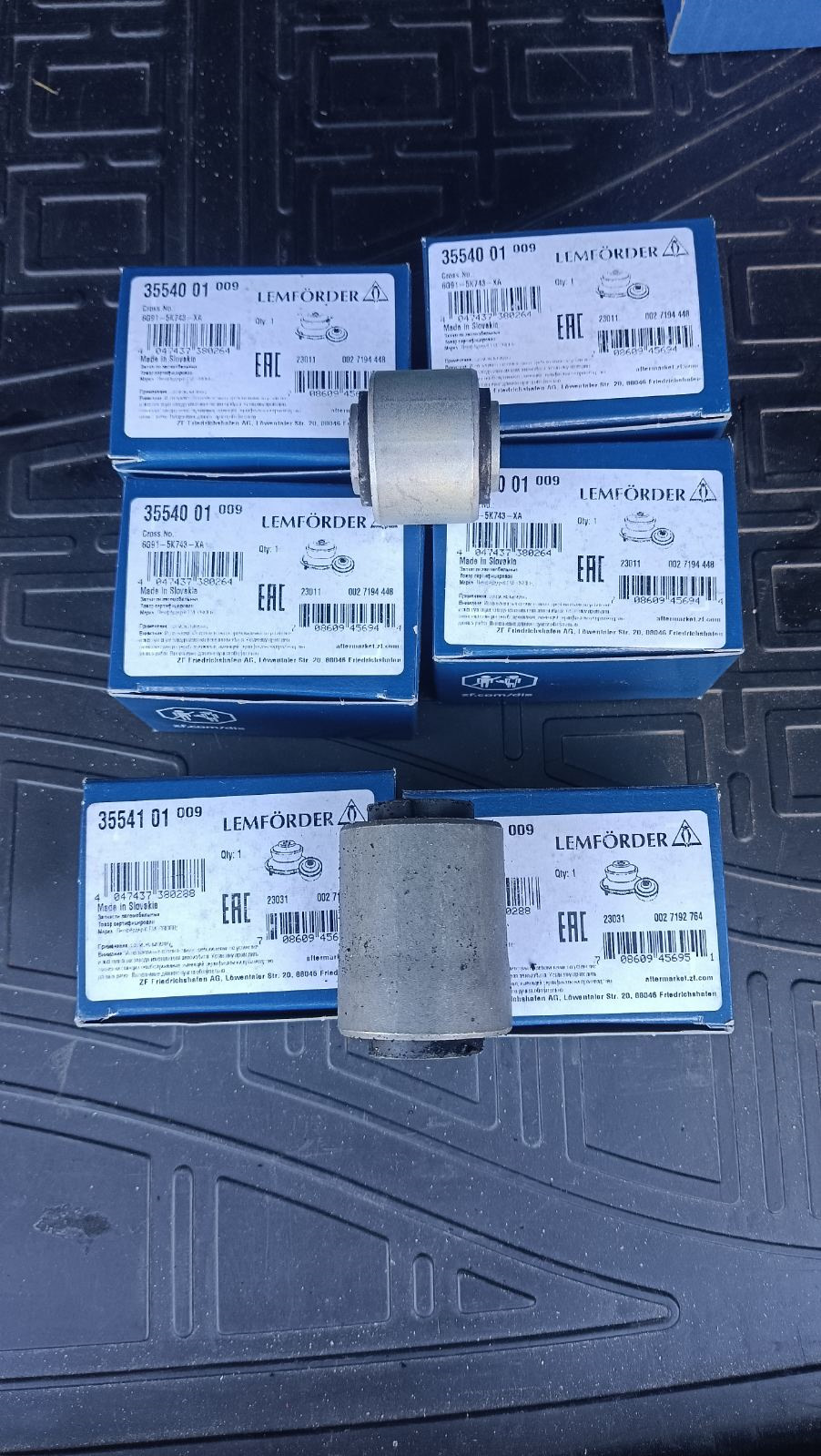 Lemforder 35541 01, Lemforder 35540 01 — Ford S-Max (1G). Запчасти на фото: 3554101, 3554001, 1390264, 3554101009, B8046, 0027192