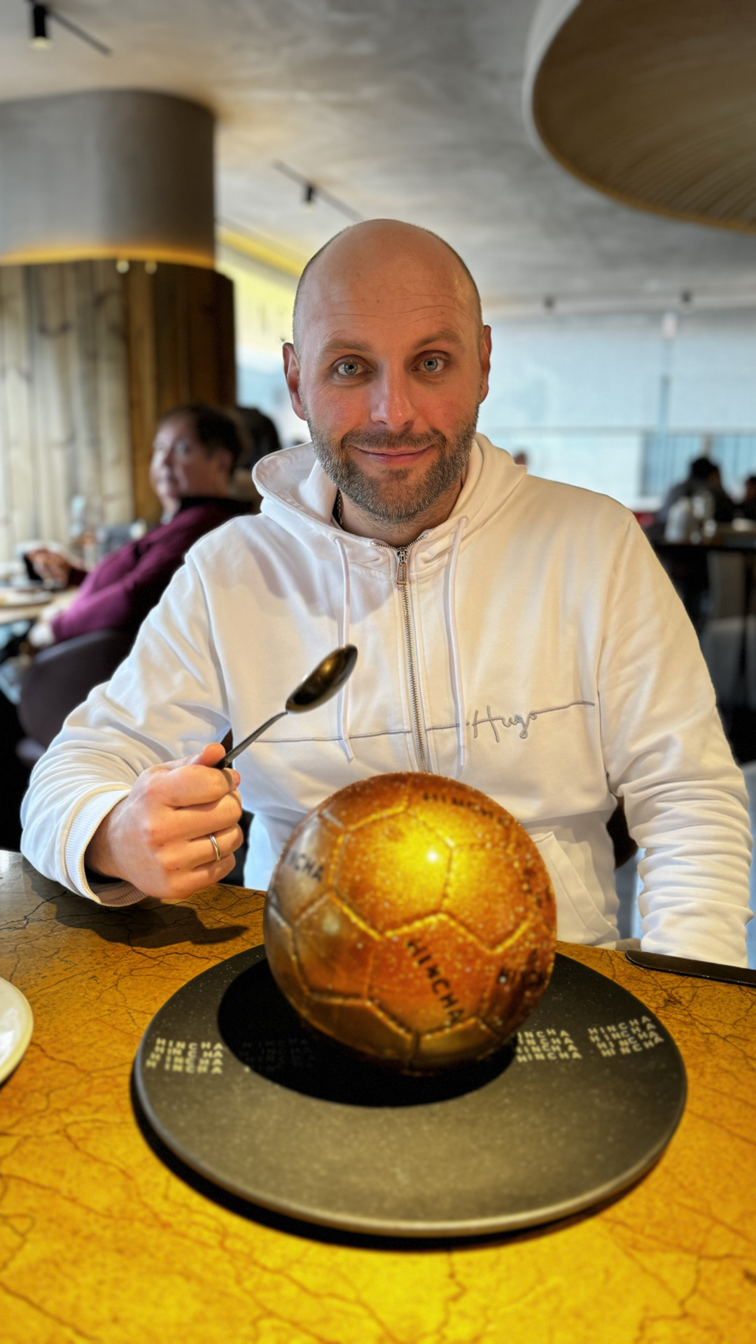 18. Поездка в Андорру — Mercedes-Benz S-Class (W223), 3 л, 2021 года ...