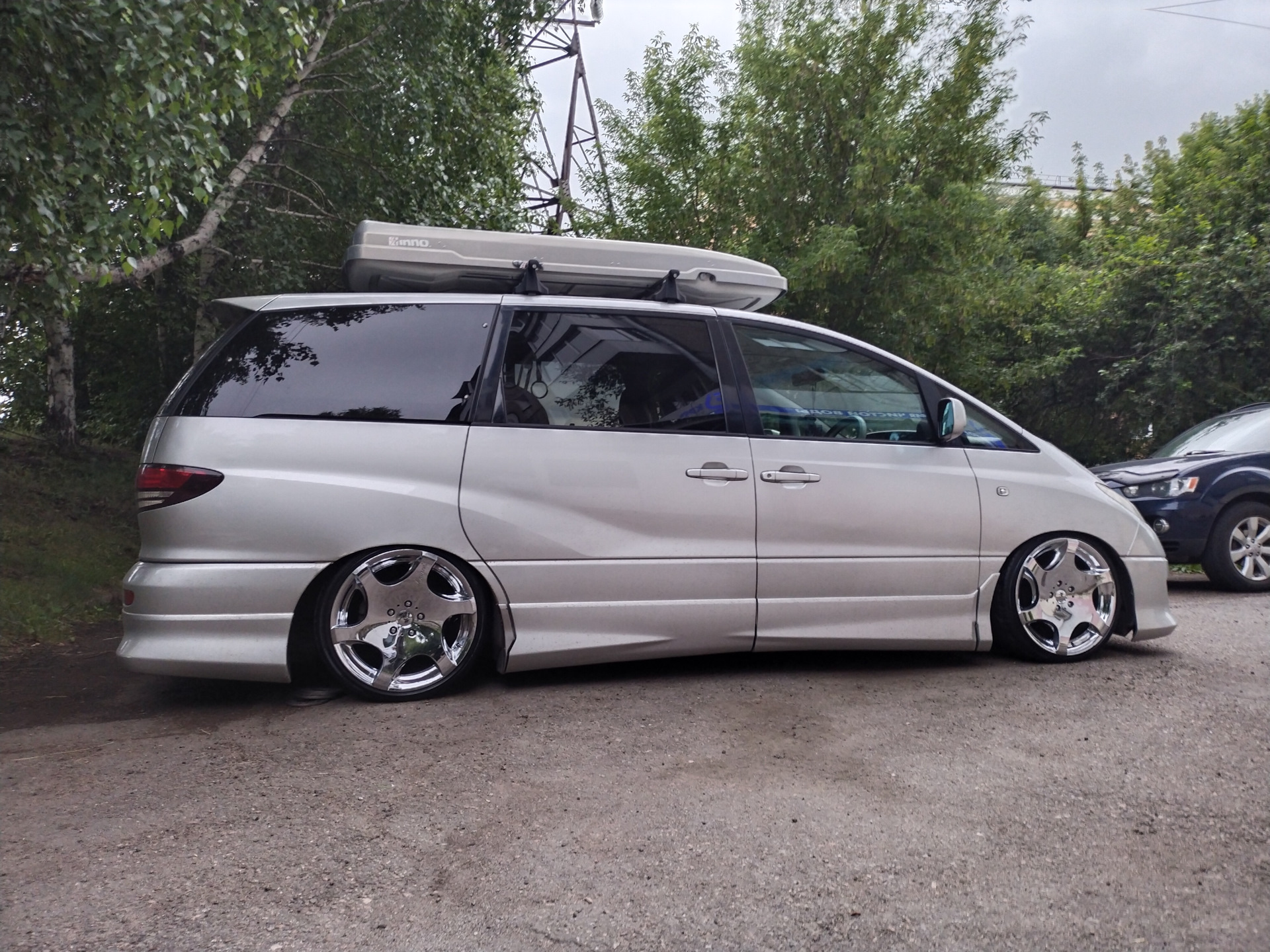 Toyota Estima разварки