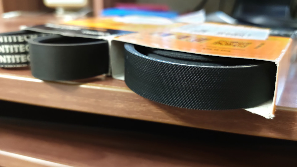 справа Румыния 847 — Ford Kuga (1G)