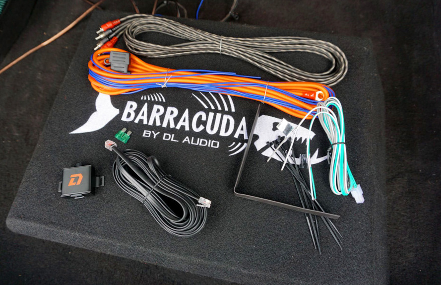 DL Audio Barracuda 12A Flat — Toyota Cresta (100), 2 л, 1999 года ...