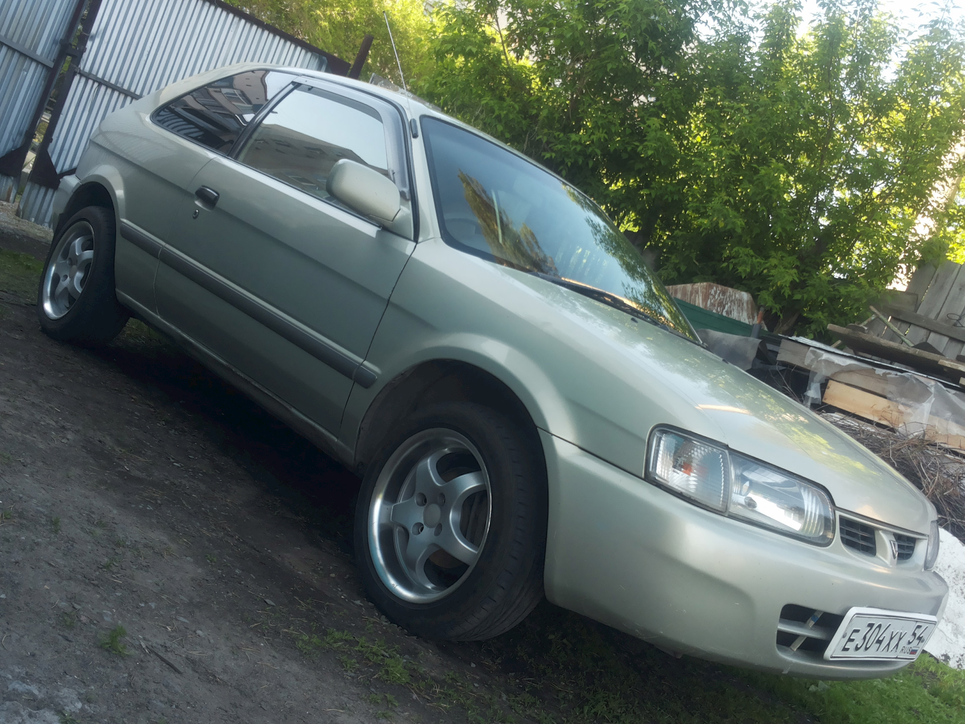 Тойота королла 2. Toyota Corolla 2 1998. Toyota Corolla II 1998. Тойота Королла 2 1998. Тойота Королла 2 1998 года.