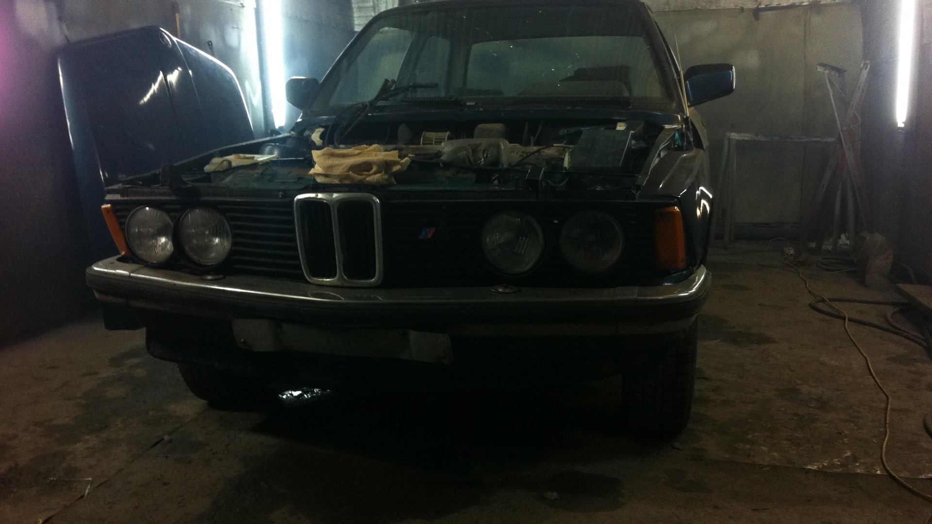 BMW 3 series (E21) 2.0 бензиновый 1981 | 3s-ge Black Top на DRIVE2