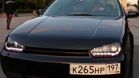 Volkswagen Golf V5 (НОРМ КОМПЛЕКТАЦИЯ))
