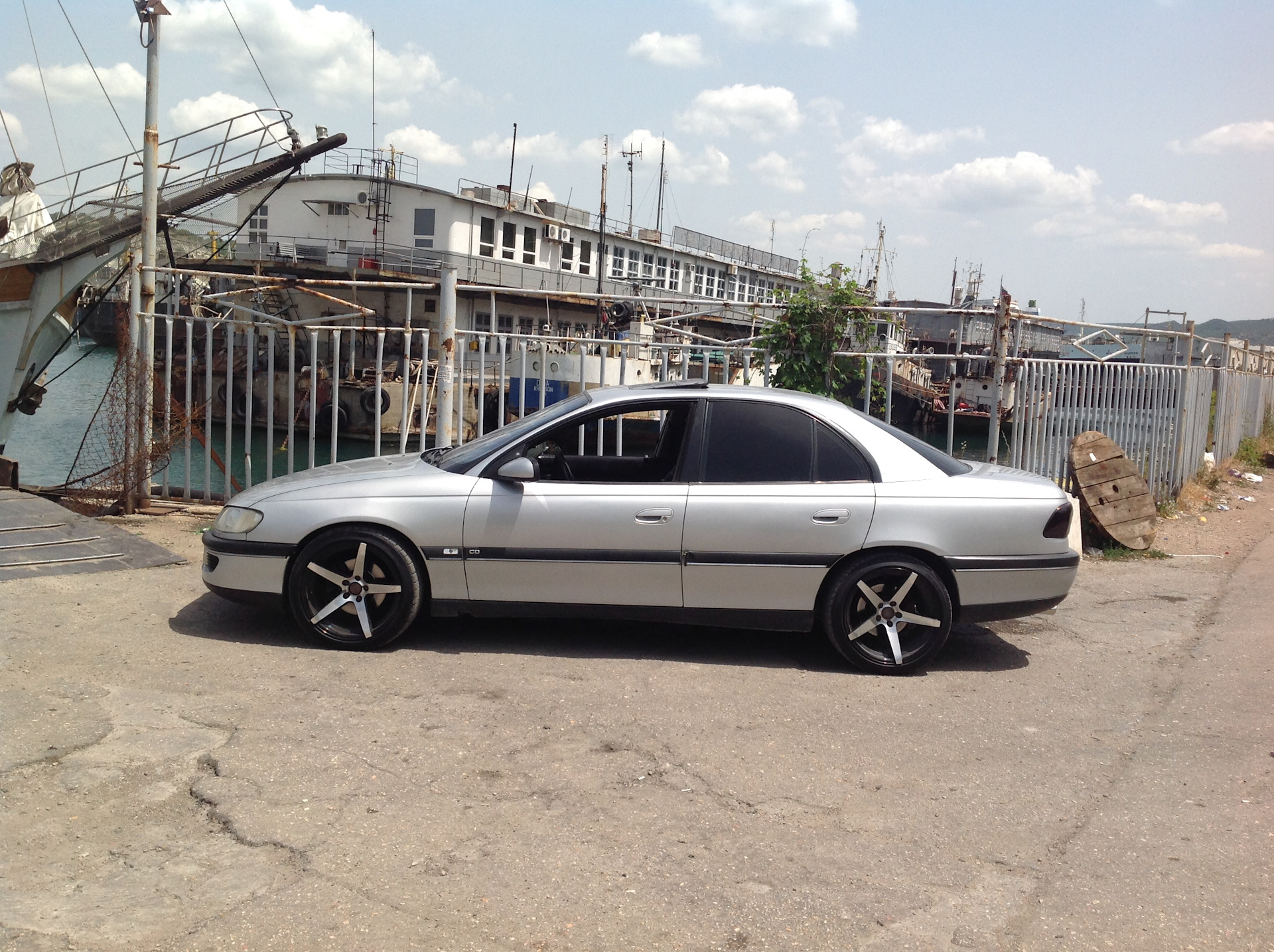 opel omega, 1996 привод перед или зад opel omega, 1996 привод перед или зад