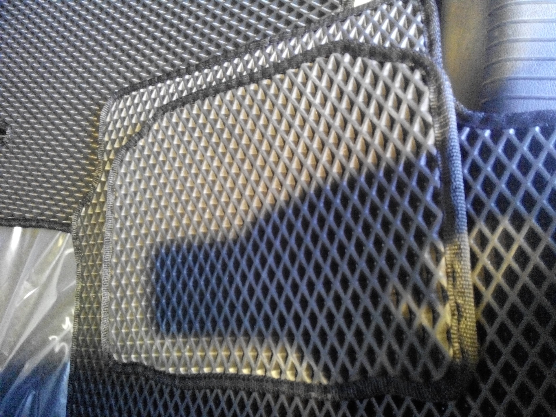 покупка ковриков Eva Drive — Hyundai Avante (5G), 1,6 л, 2011 года ...