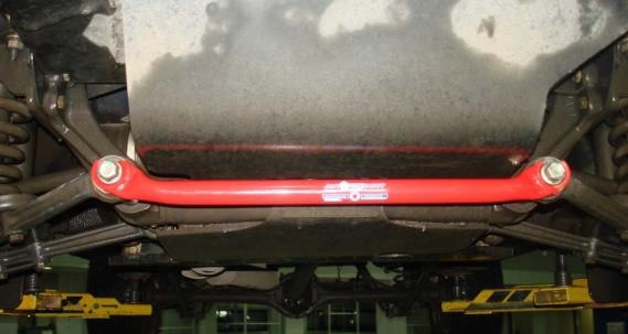 растяжка нива 21213. распорка передняя нива шевроле. распорка нижних рычагов нива. распорка нижняя нива autoproduct ар21-2801070. распорка нижних рычагов нива.