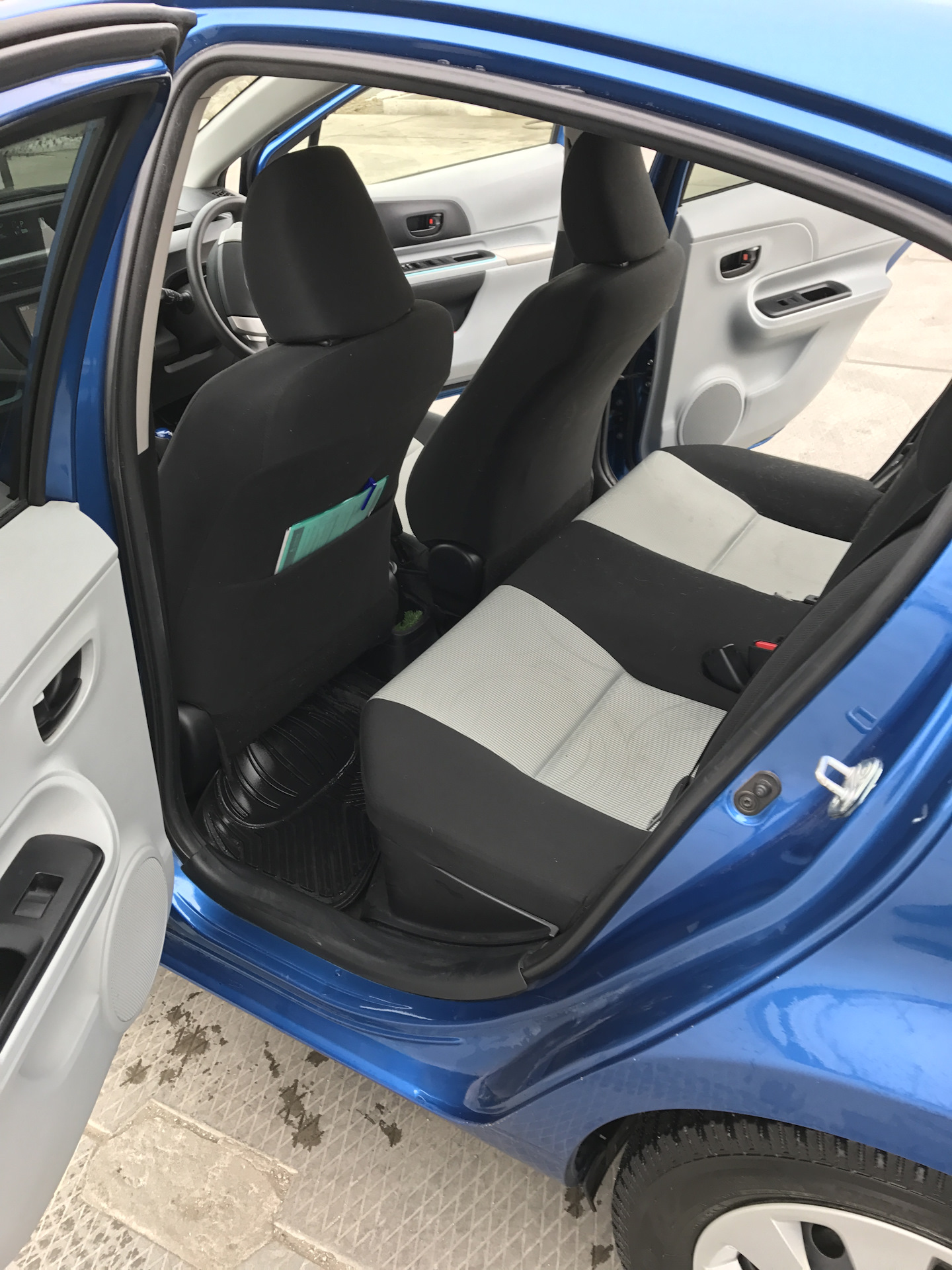 Чехлы Toyota Aqua Купить В Челябинске