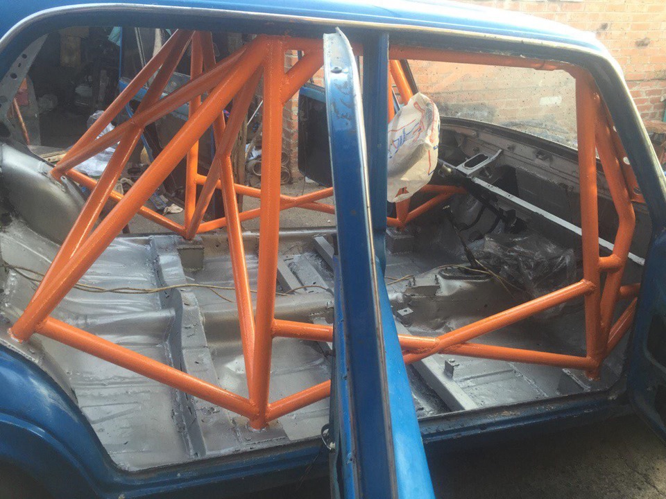 Фото в бортжурнале Lada 2103