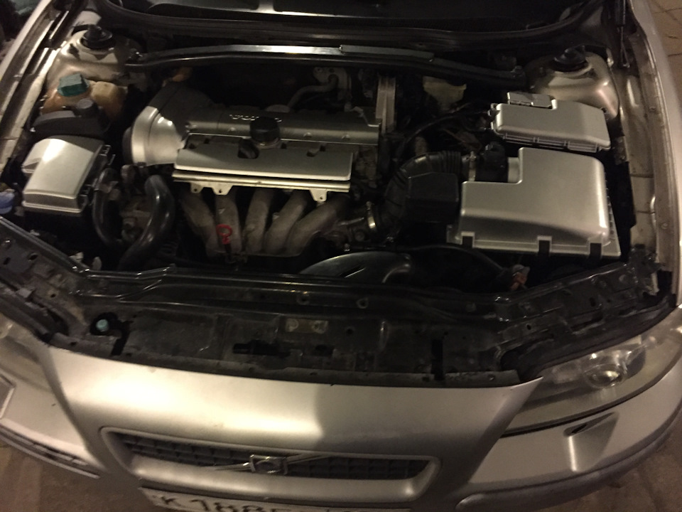 Фото в бортжурнале Volvo S60 (1G)