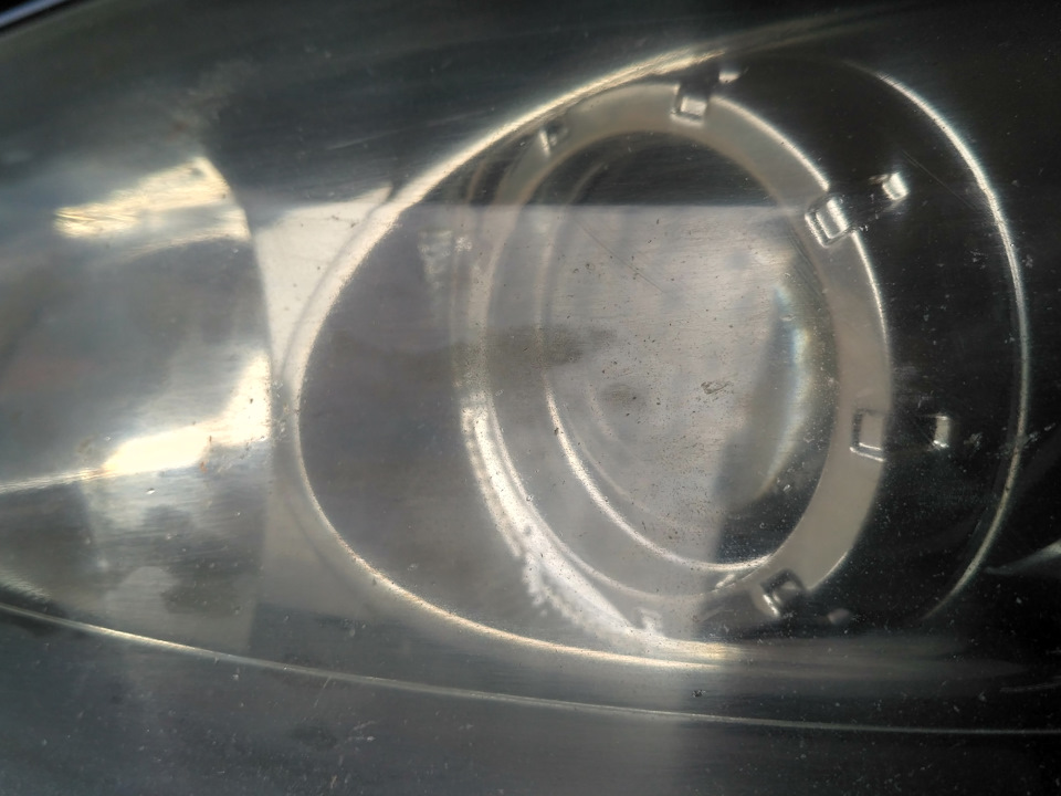 Помыл фары и поставил новый мотор омывателя фар — Renault Laguna II, 2 ...