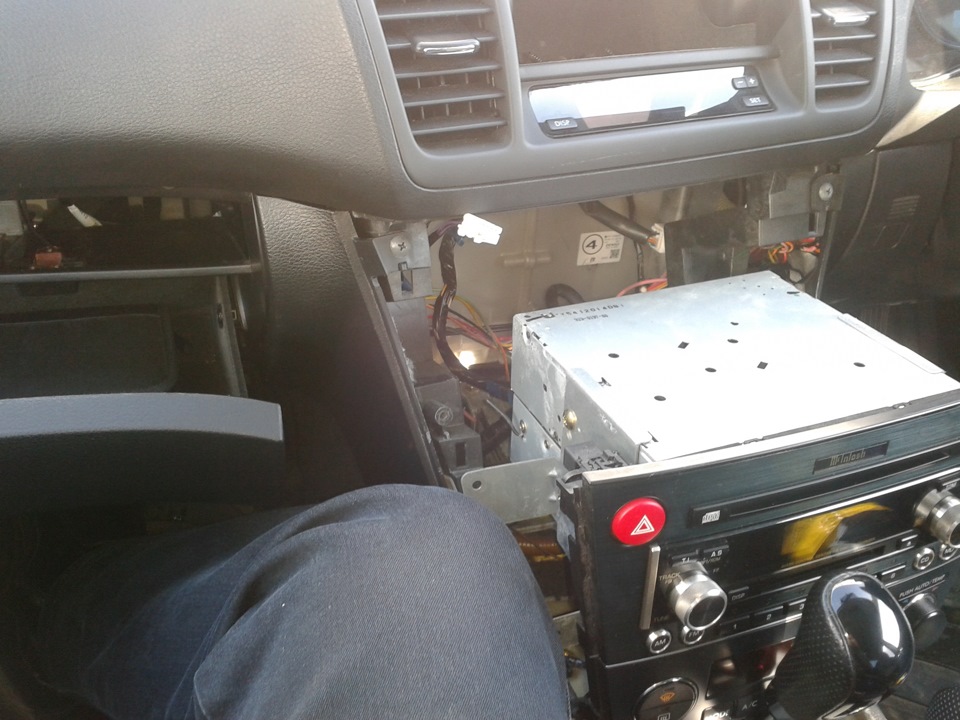 Фото в бортжурнале Subaru Legacy (BL/BP)