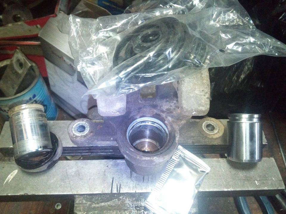 Обслуживание ручника — KIA Ceed SW (1G), 1,6 л., 2010 года | своими ...