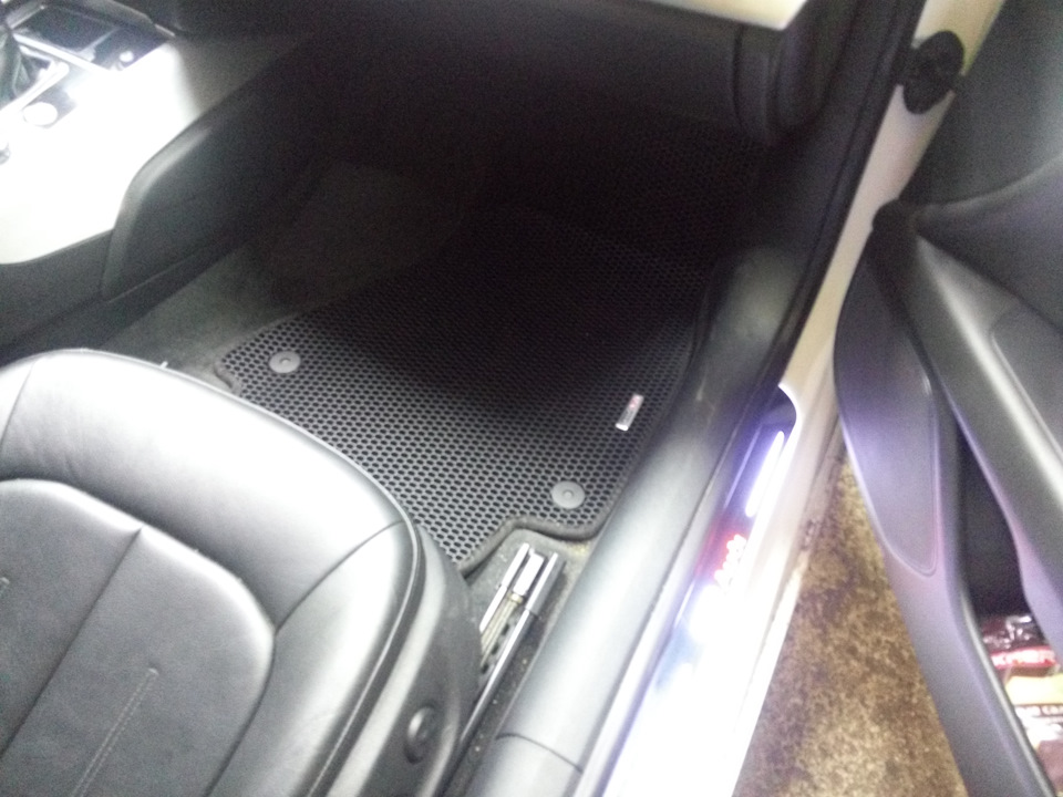 Фото в бортжурнале Audi A7 Sportback (1G)