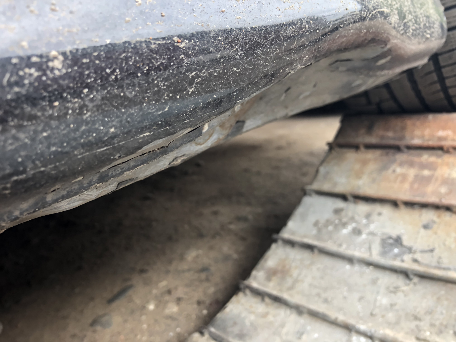 Выравнивание порога — BMW 5 series (E39), 2,5 л, 1999 года | кузовной ...