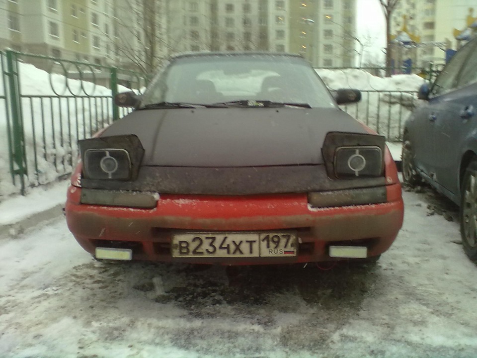 mazda 323 с глазками