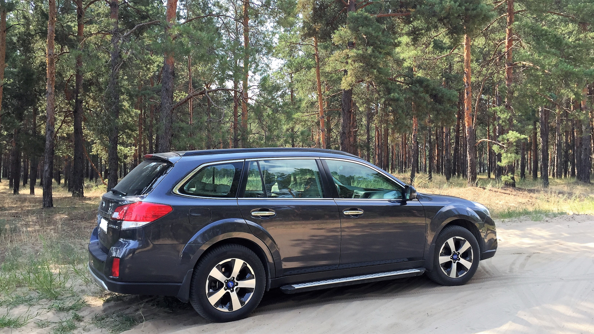 Диски subaru outback. Subaru Outback br r18. Subaru Outback 2011. Subaru Legacy Outback 2011. Диски на Субару Аутбек br.