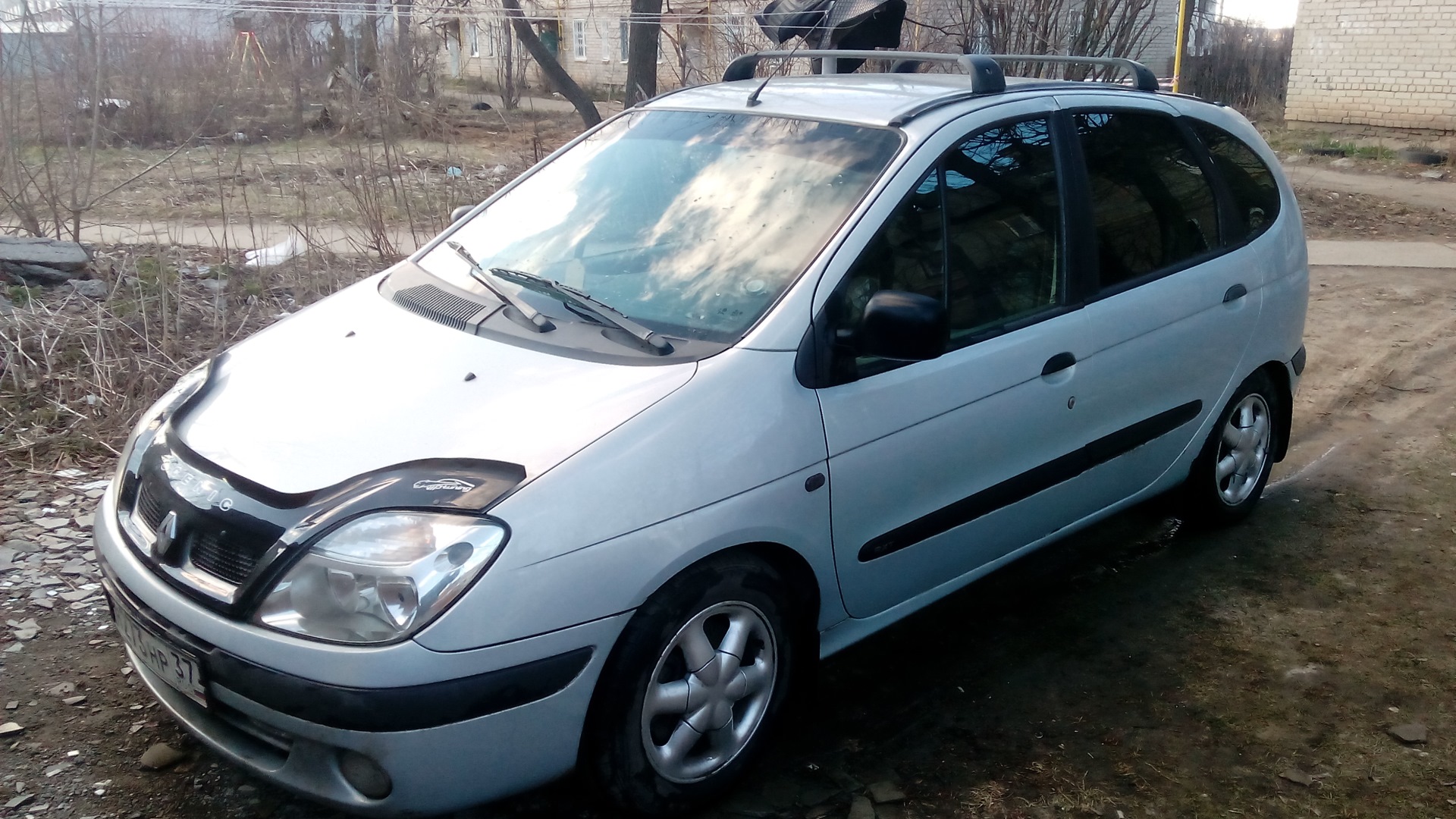 Renault Scenic I 1.6 бензиновый 1999 | серо- голубой 1,6 ручка на DRIVE2