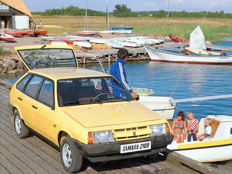 Лада Спутник — Lada 21083