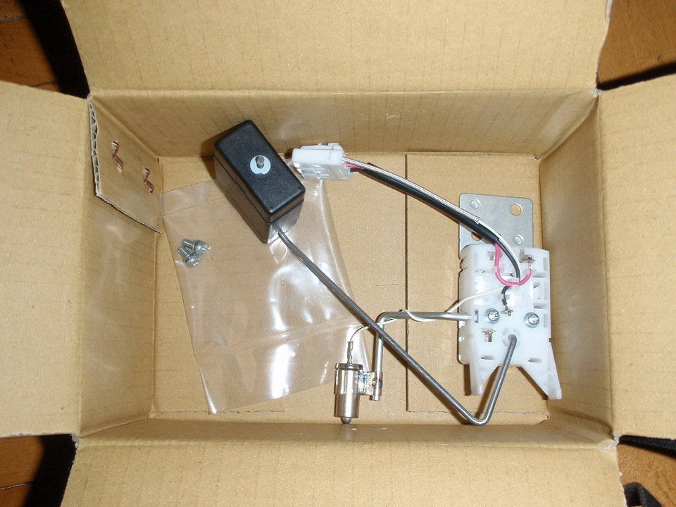 Замена датчика уровня топлива — Toyota Carina ED (3G), 2 л, 1998 года ...