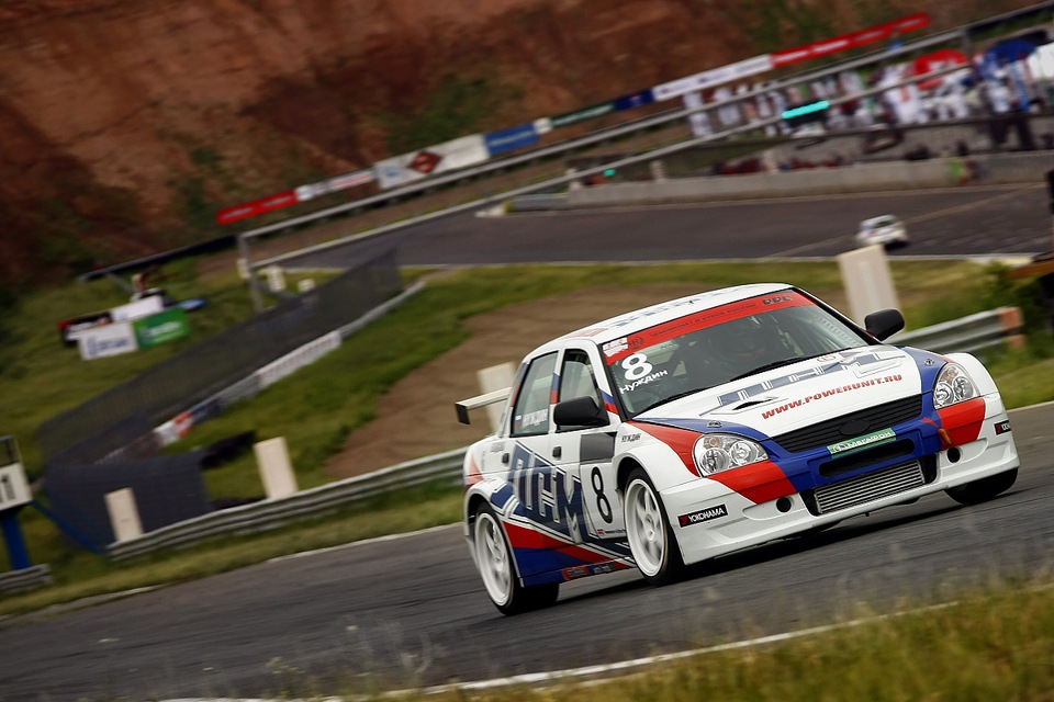 Замена 4-й подряд помпы, покраска крепления ФНС, молибден в КПП и фотки ...