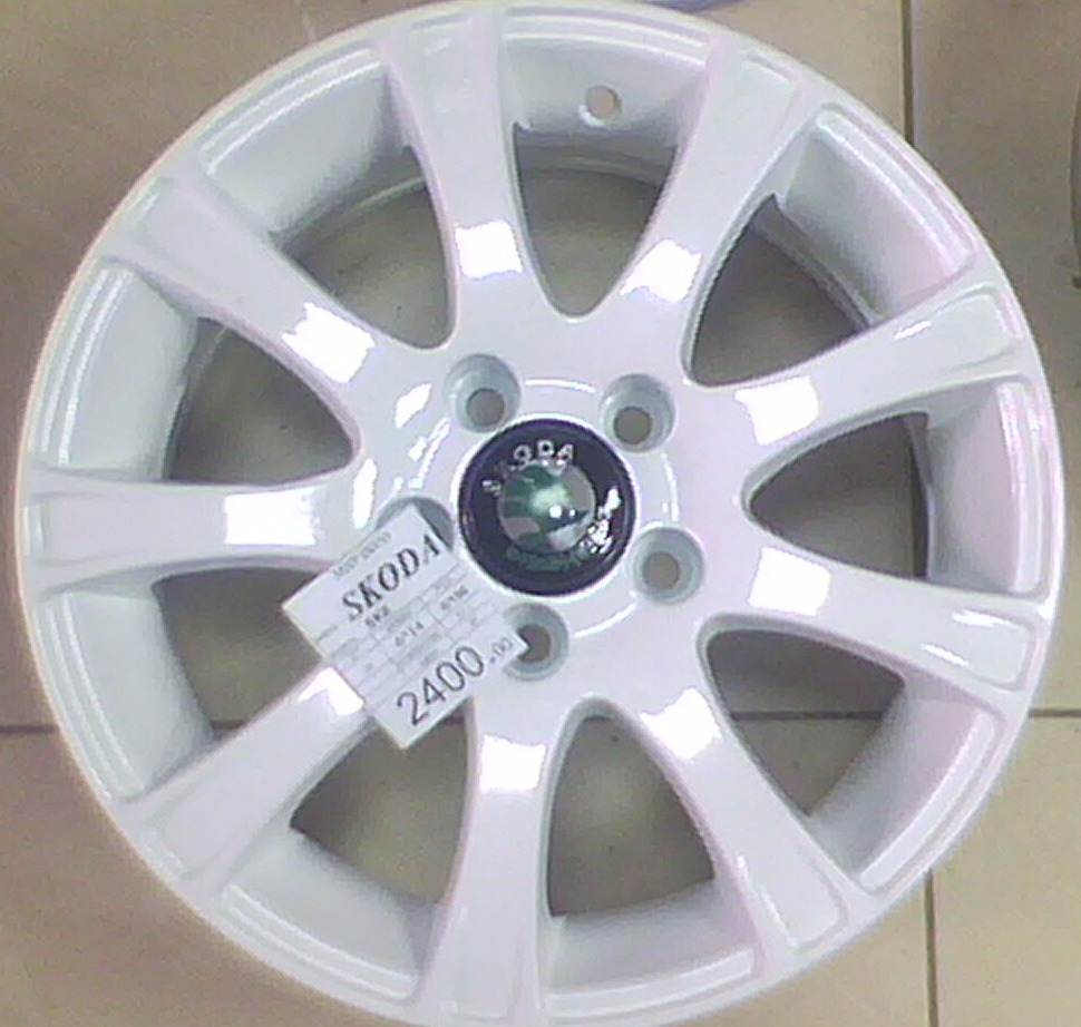 Нужен совет — Skoda Fabia Mk2, 1,2 л, 2009 года | колёсные диски | DRIVE2
