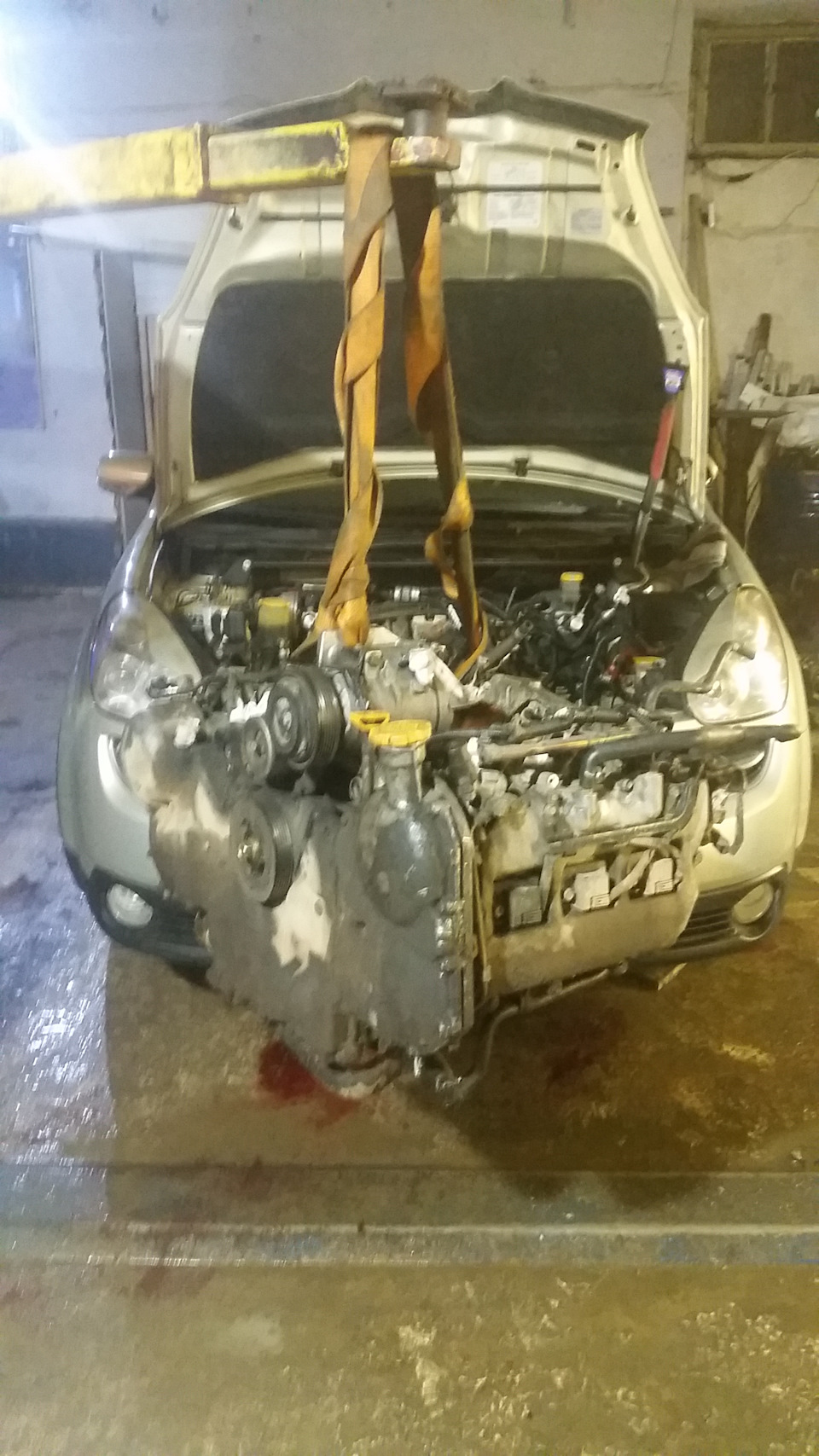 Всем спасибо, все свободны, мотор достали! — Subaru Tribeca B9