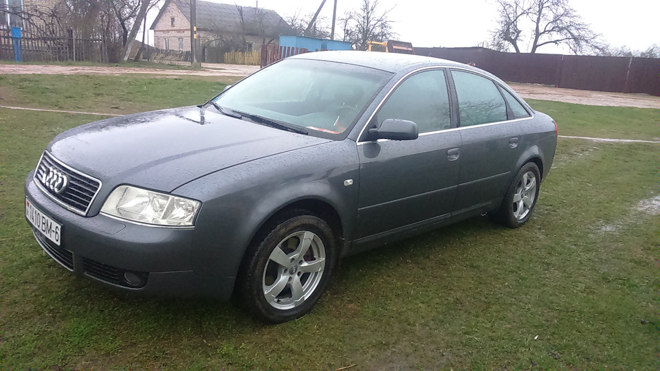На скобе суппорта сорвал резьбу — Audi A6 (C5), 2,5 л., 2002 года ...
