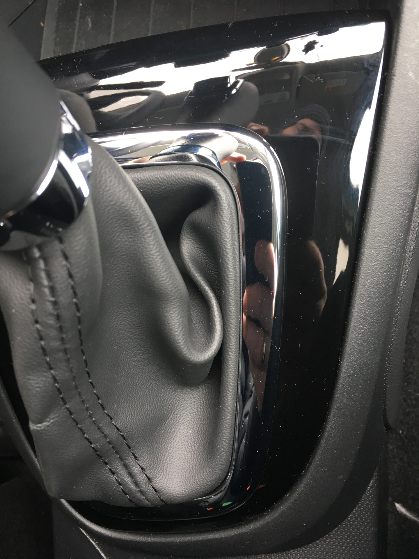 Как снять ручку кпп на рено каптур Замена чехла кулисы КПП - Renault Captur (1G), 1,2 л, 2015 года визит на сервис 
