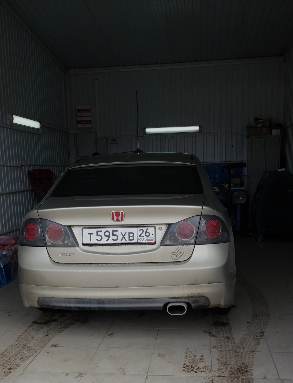 Регулировка Фар — Honda Civic 4D (8G), 1,8 л, 2008 года | другое | DRIVE2