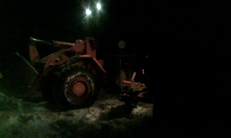 эта дура вытаскиет оба грейдера, все 3 разворачиваются и уезжают обратно — Great Wall Hover