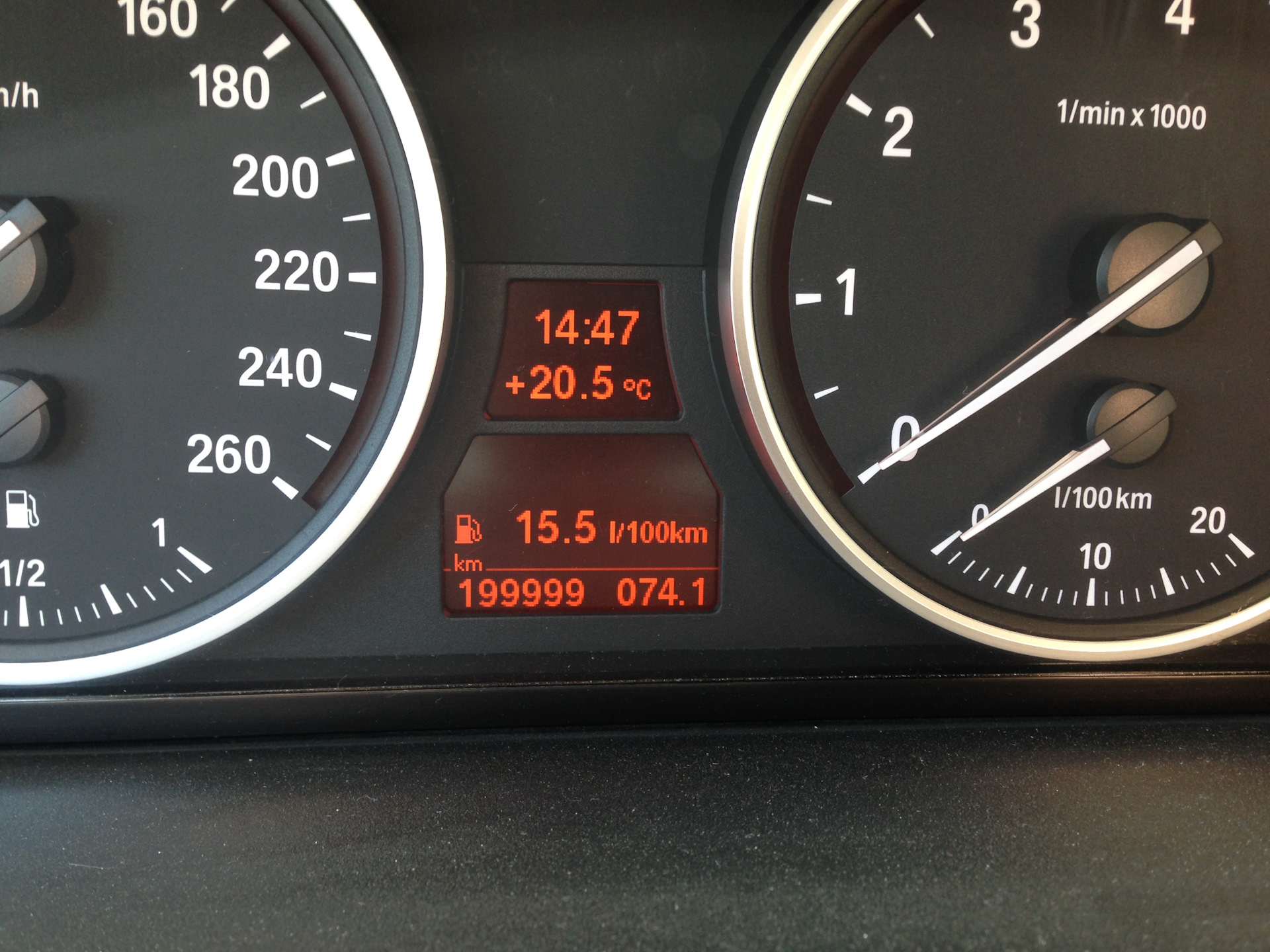 Бмв е90 разгон. Bmw25 11 1 221 674.