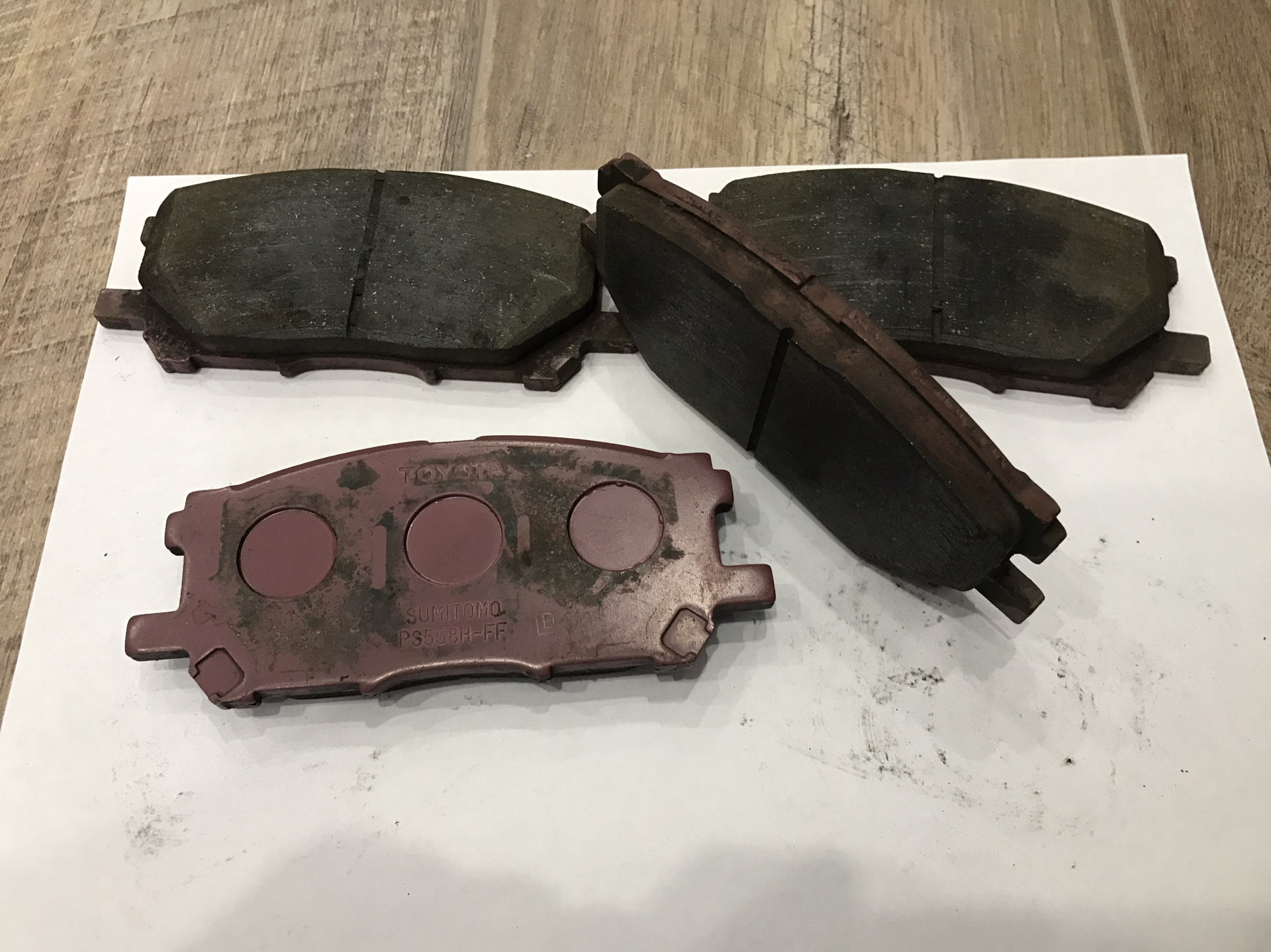 тормозные колодки на лексус is 250. Advics тормозные колодки toyota. колодки лексус. колодки задние лексус рх 350 2008г. колодки лексус.