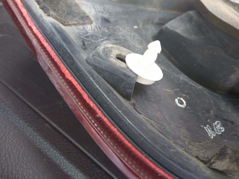 Задние габаритные огни - Renault Koleos (1G), 2,5 л, 2008 года визит на сервис D