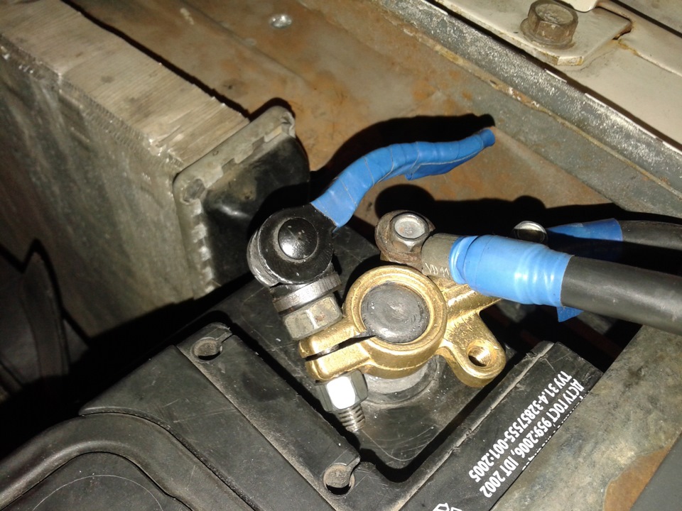 И удобная новенькая) — Lada 21013