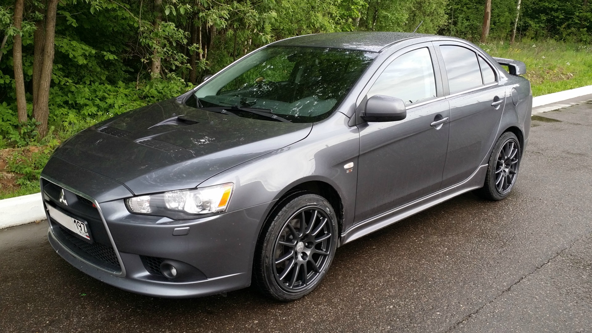 Mitsubishi Lancer x Ralliart 2 0