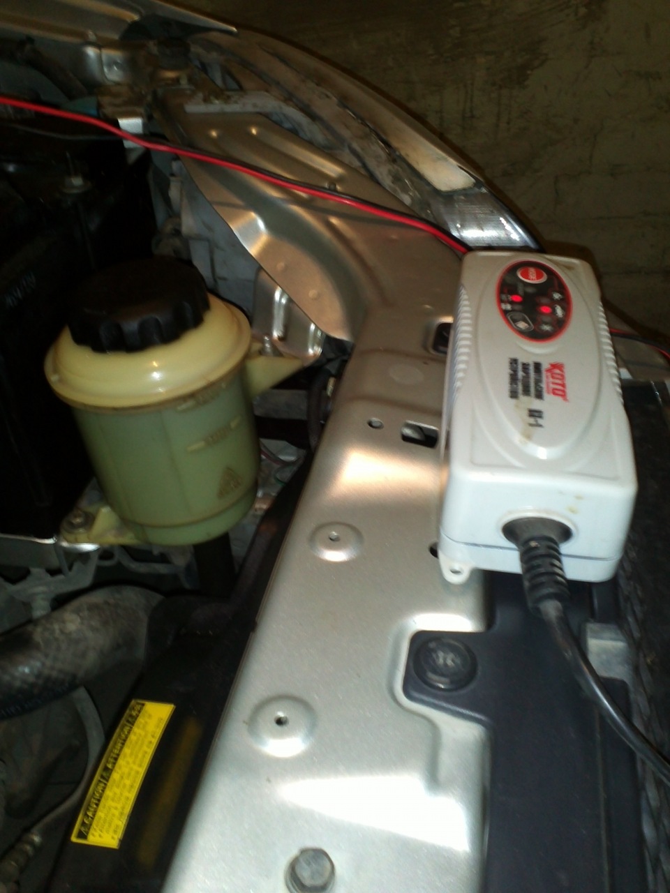 Сменил масло в гидроусилителе руля. — Chevrolet Aveo Sedan (1G), 1,5 л ...