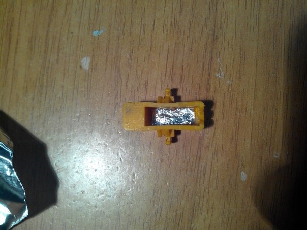 Подсветка кнопок стеклоподъемника — Renault Symbol, 1,4 л, 2003 года ...